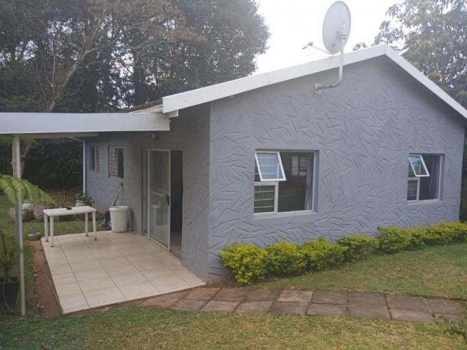 2 Bedroom Apartment to Rent in Gillitts  - Property to rent - MR682012