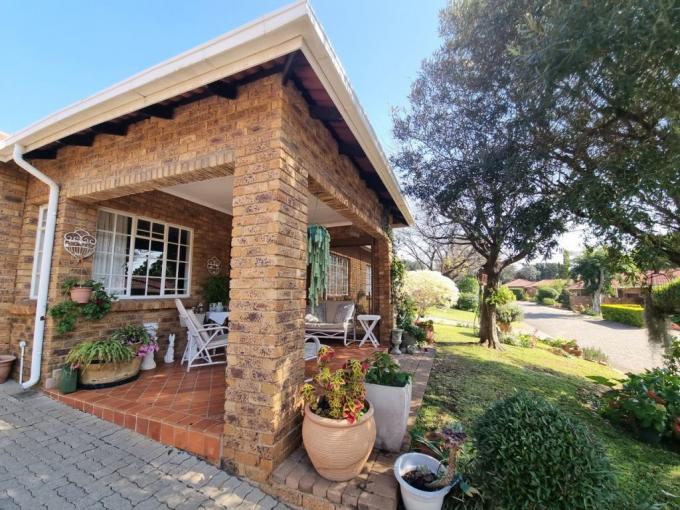 3 Bedroom House for Sale For Sale in Safarituine - MR682022