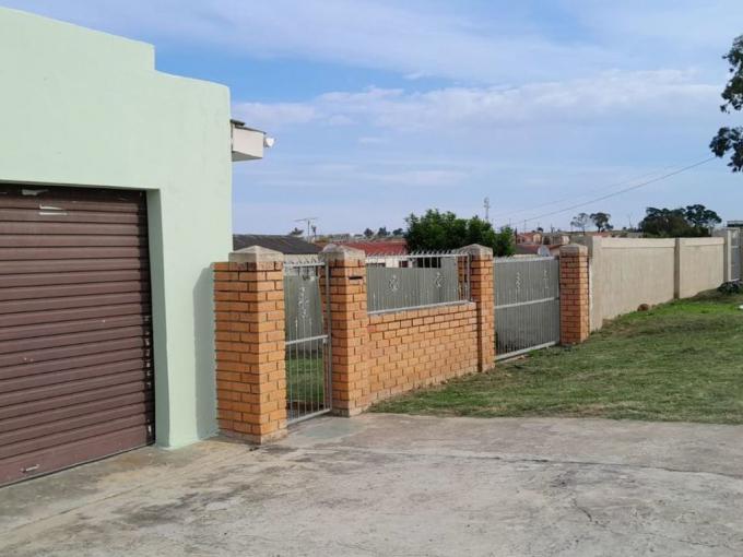 4 Bedroom House for Sale For Sale in Mdantsane - MR682028