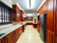  of property in Shakas Rock
