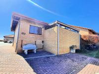  of property in Wilropark