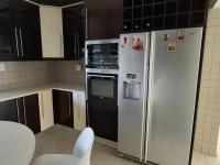  of property in Thornhill