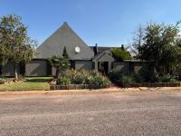 4 Bedroom 2 Bathroom House for Sale for sale in Verwoerdpark