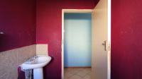 Bathroom 1 - 4 square meters of property in The Orchards