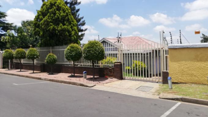 SA Home Loans Sale in Execution 3 Bedroom House for Sale in Wannenburghoogte - MR682081