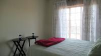 Bed Room 1 - 9 square meters of property in Constantia Kloof