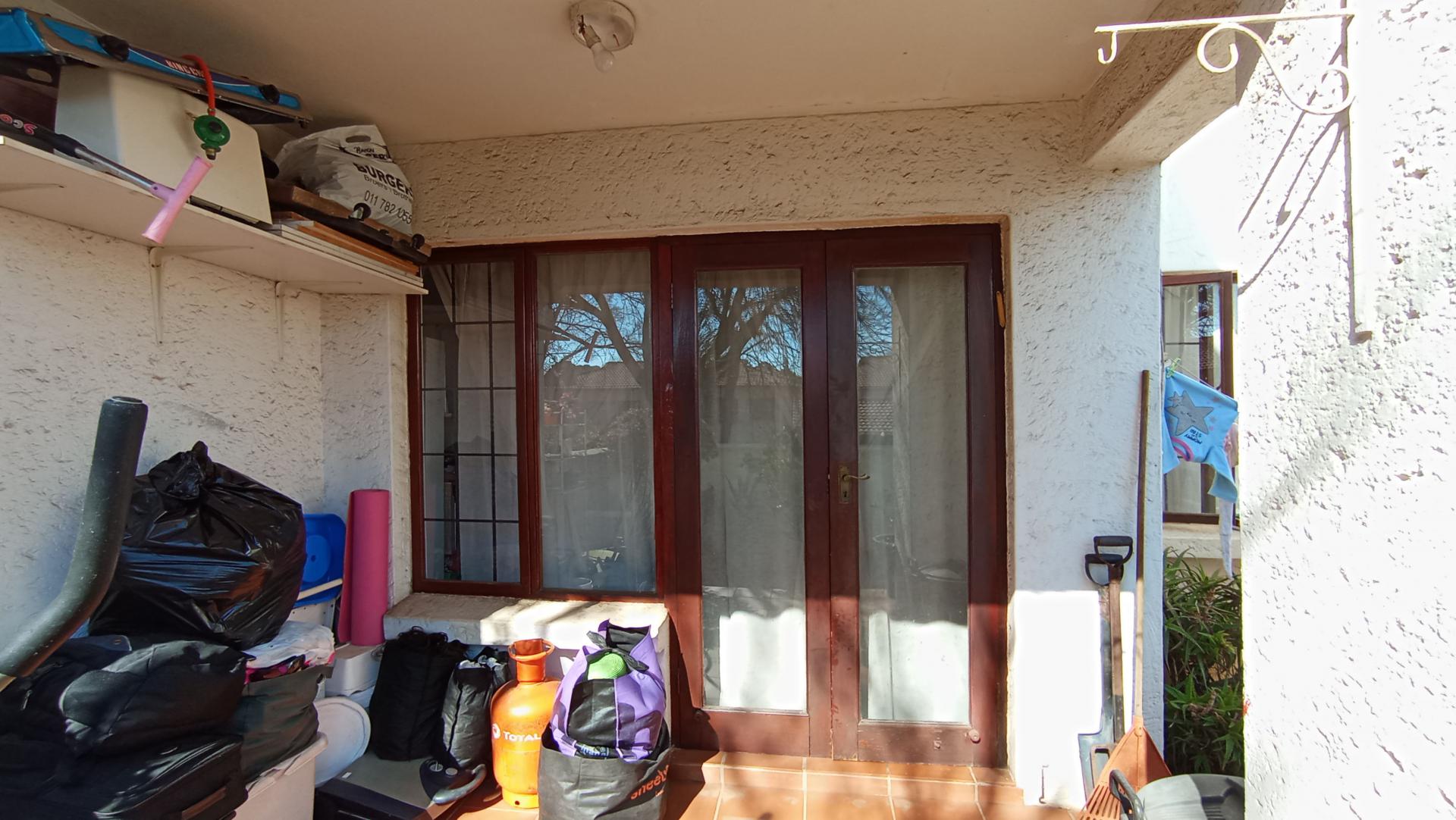 Patio - 5 square meters of property in Observatory - JHB