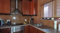 Kitchen - 6 square meters of property in Observatory - JHB