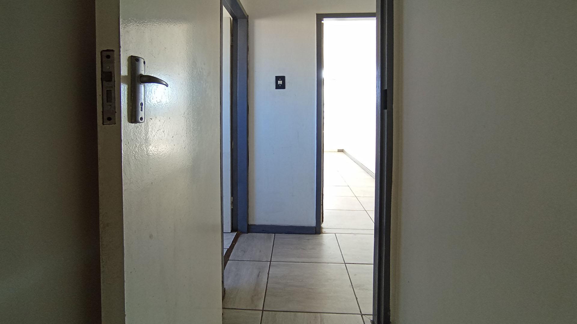 Bathroom 1 - 6 square meters of property in Arcadia