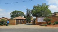 Front View of property in Meredale