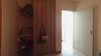 Bed Room 2 - 10 square meters of property in Lotus Gardens