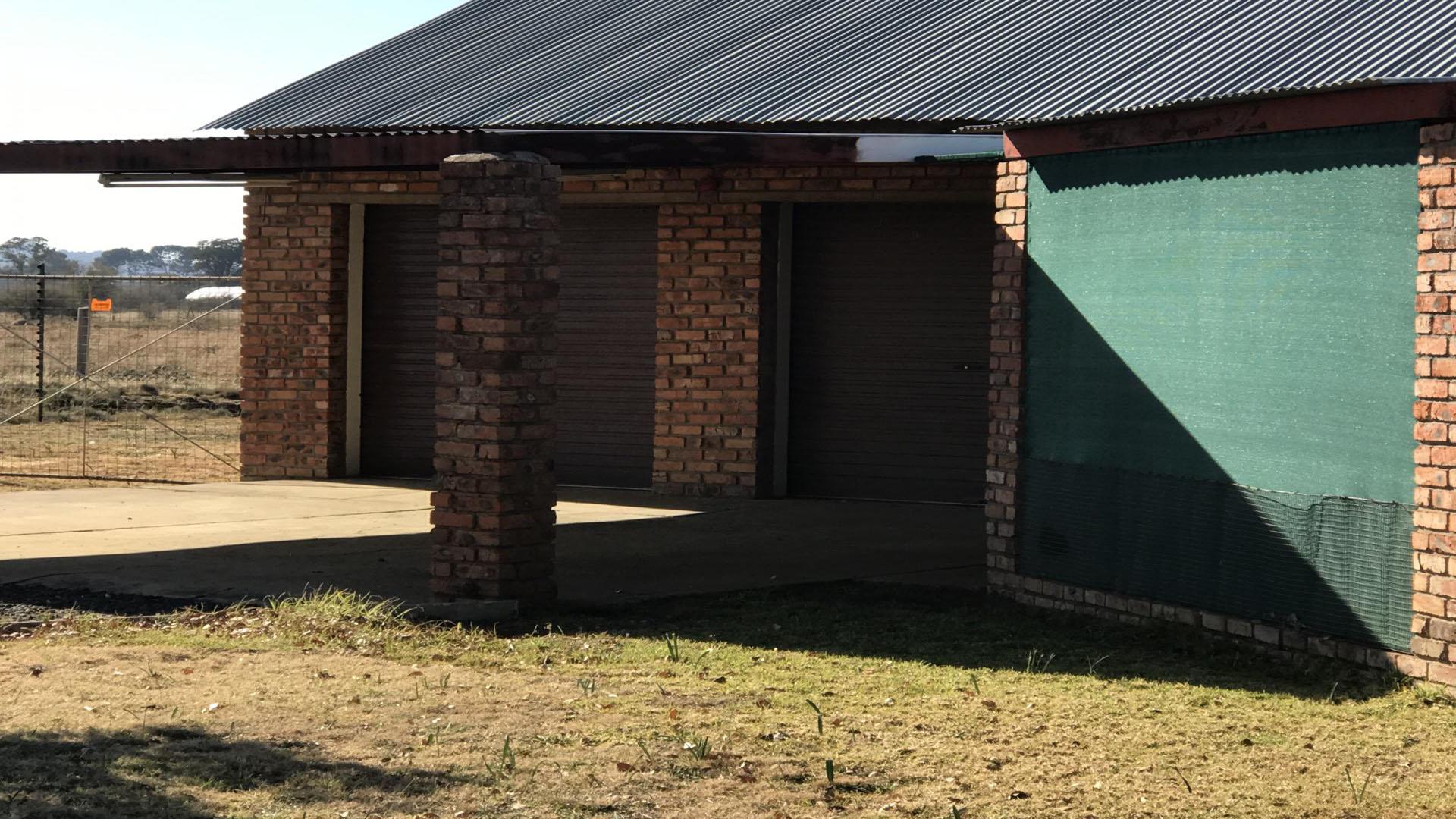 Front View of property in Mangaung