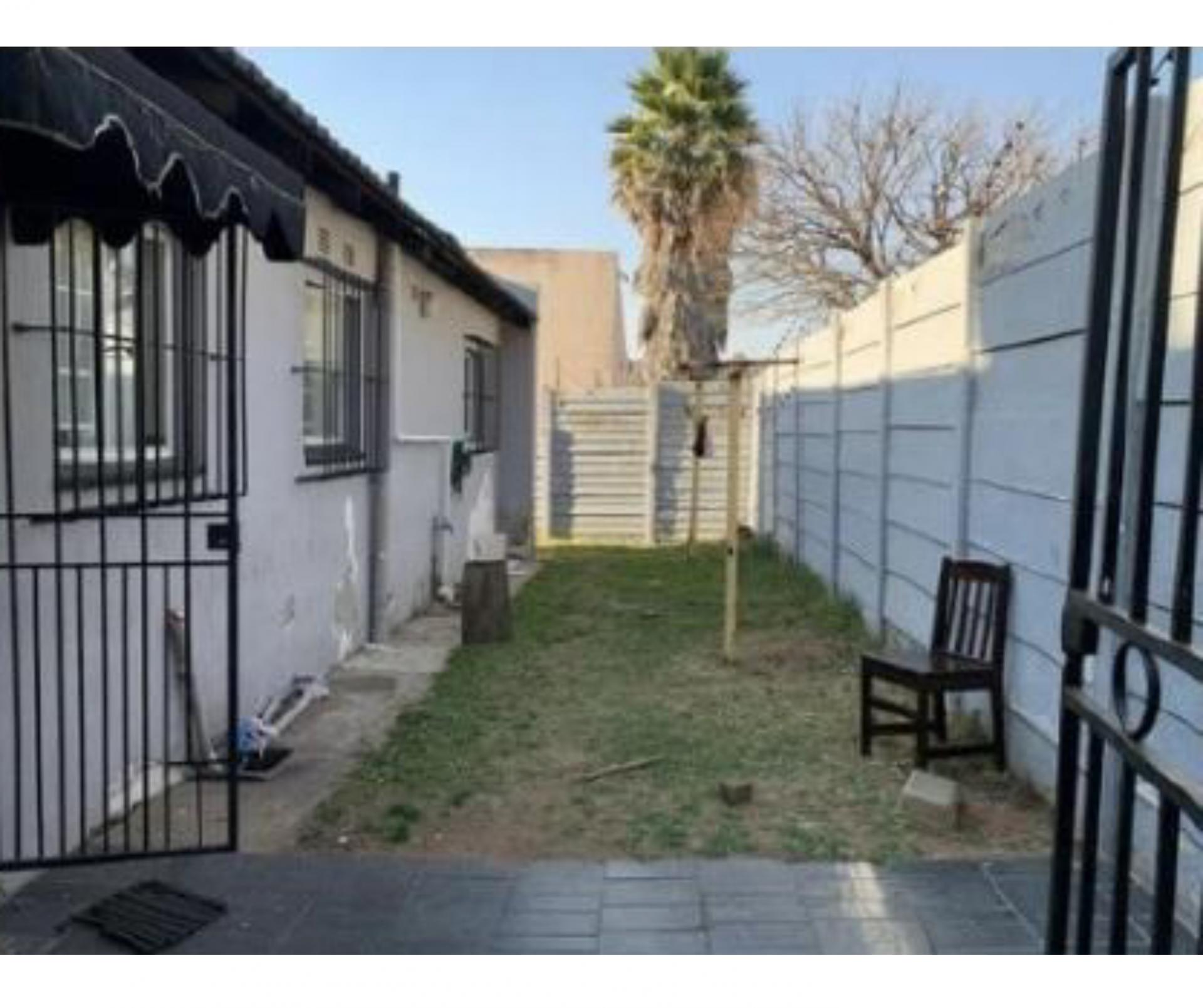  of property in Corlett Gardens
