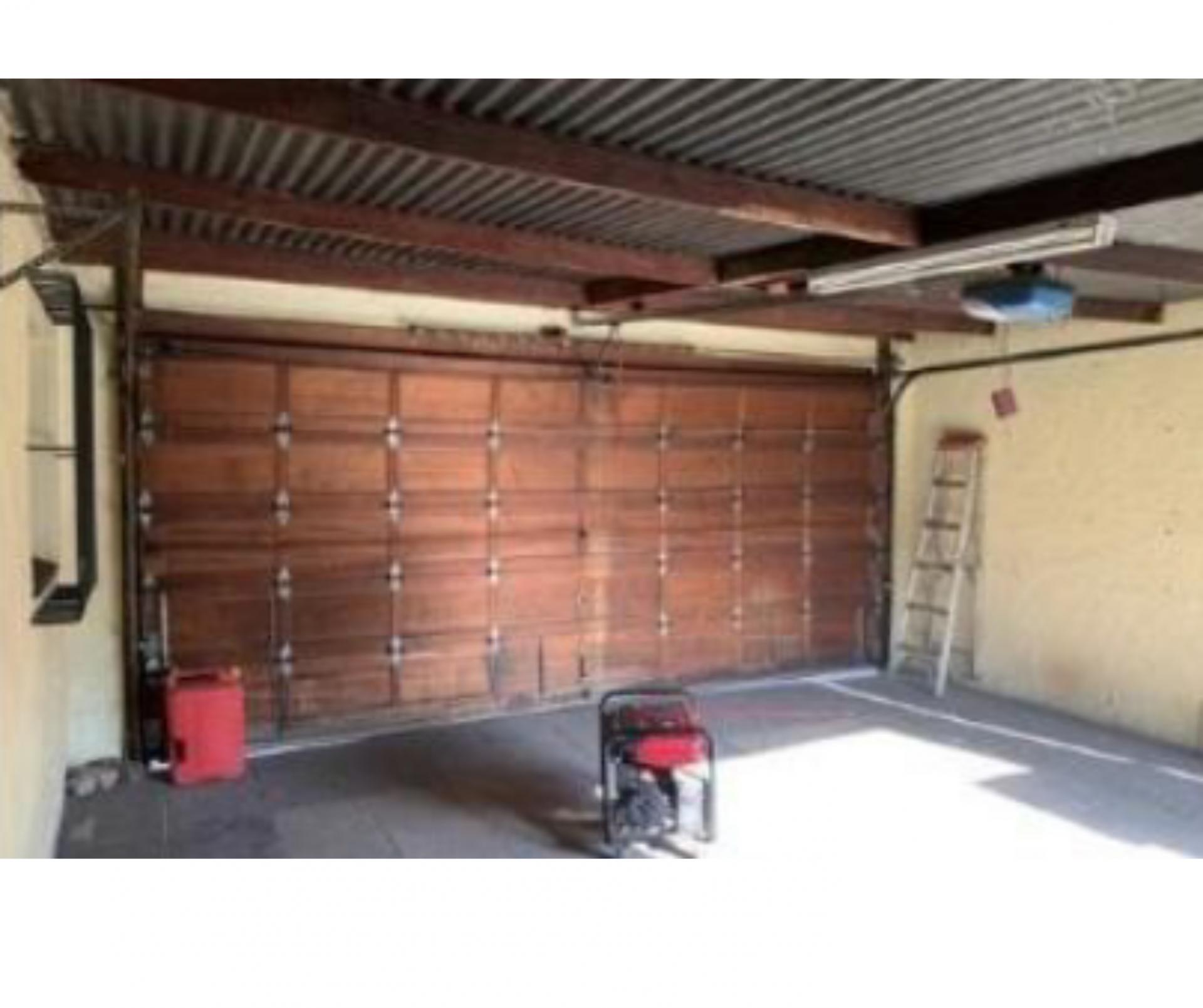  of property in Corlett Gardens