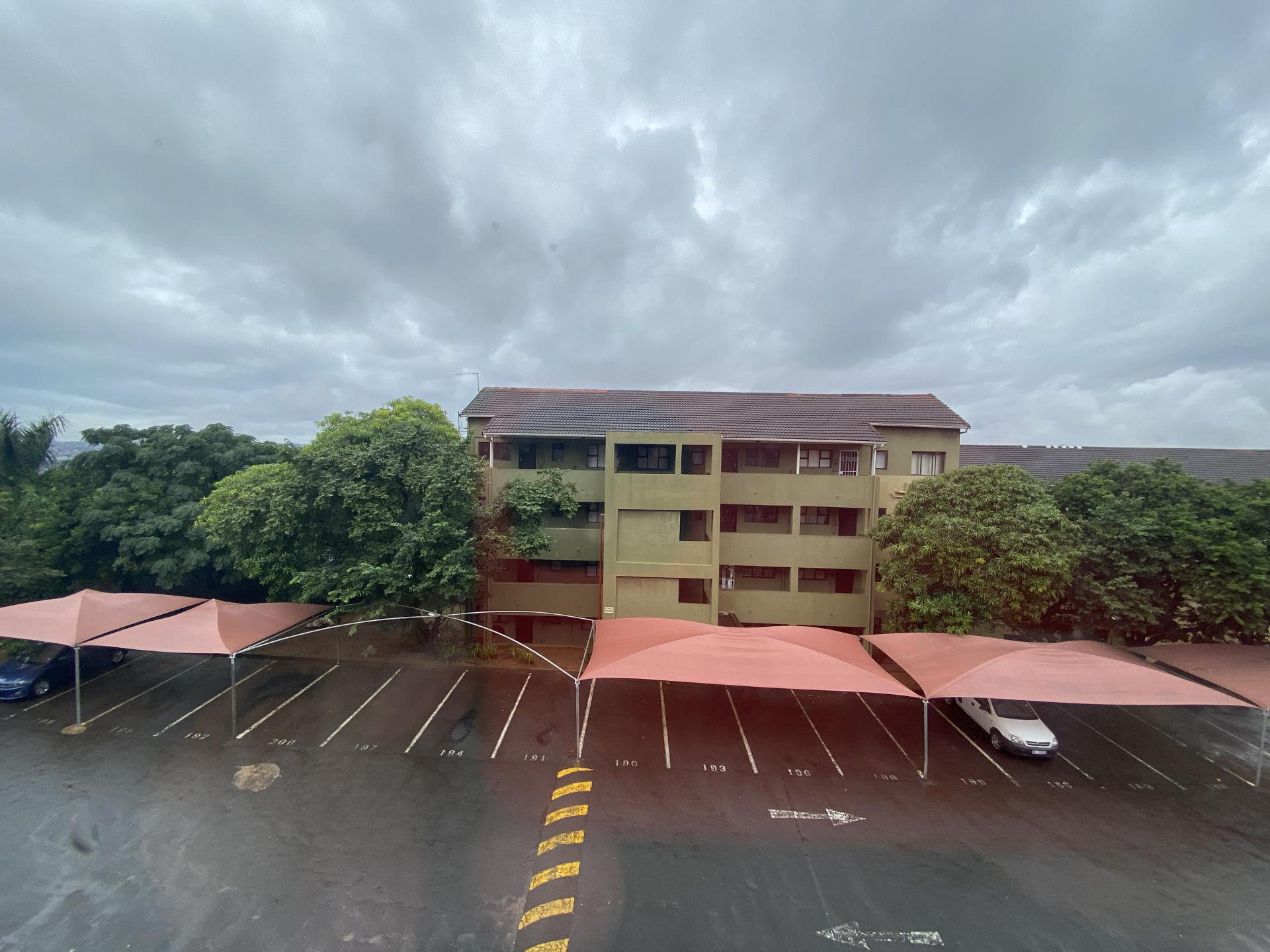  of property in Montclair (Dbn)