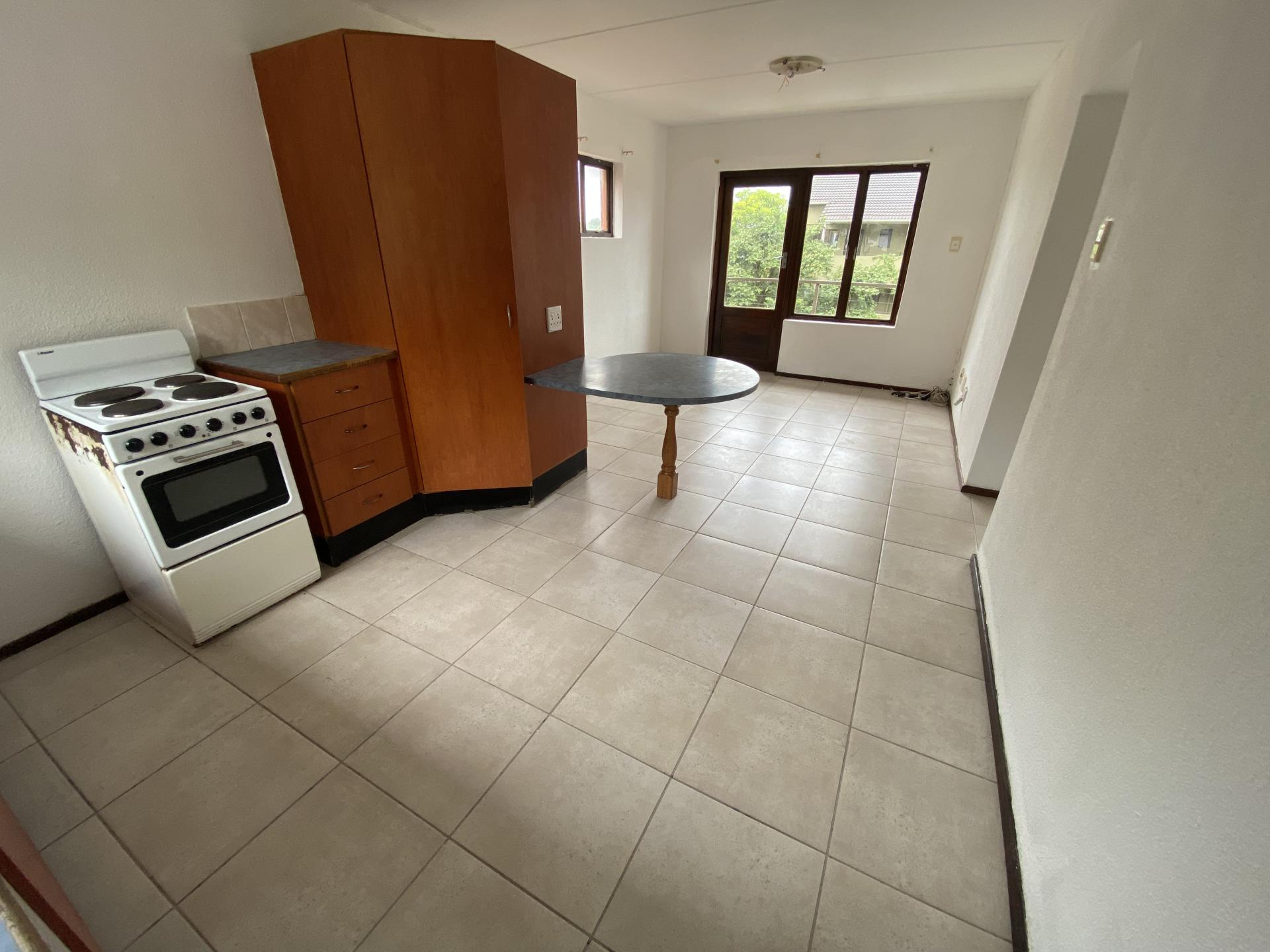  of property in Montclair (Dbn)