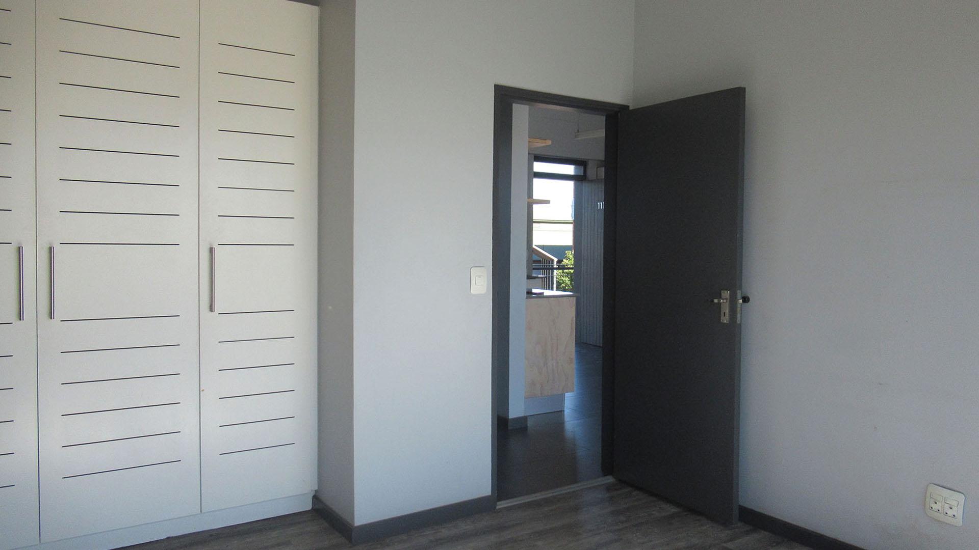 Bed Room 1 - 15 square meters of property in Johannesburg Central