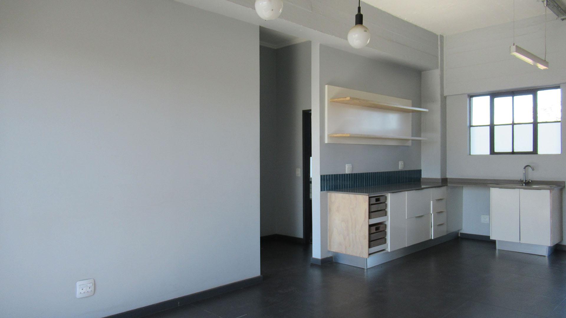 Lounges - 22 square meters of property in Johannesburg Central