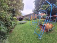  of property in Geelhoutpark