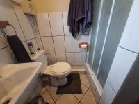  of property in Geelhoutpark