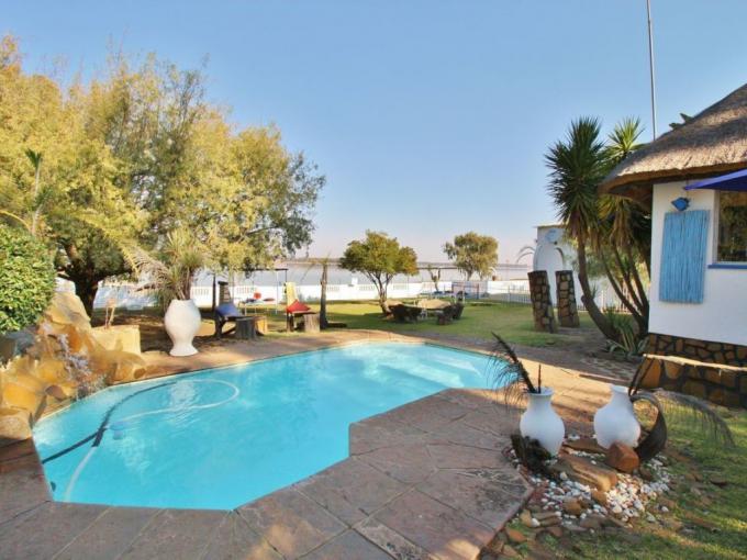 6 Bedroom House for Sale For Sale in Vaal Oewer - MR682209