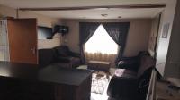 Lounges of property in Lavender Hill