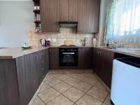  of property in Florida Glen
