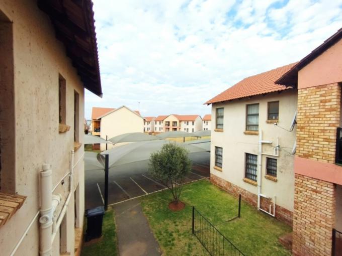 3 Bedroom Apartment for Sale For Sale in Groblerpark - MR682228
