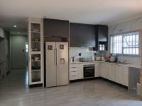  of property in Bendor