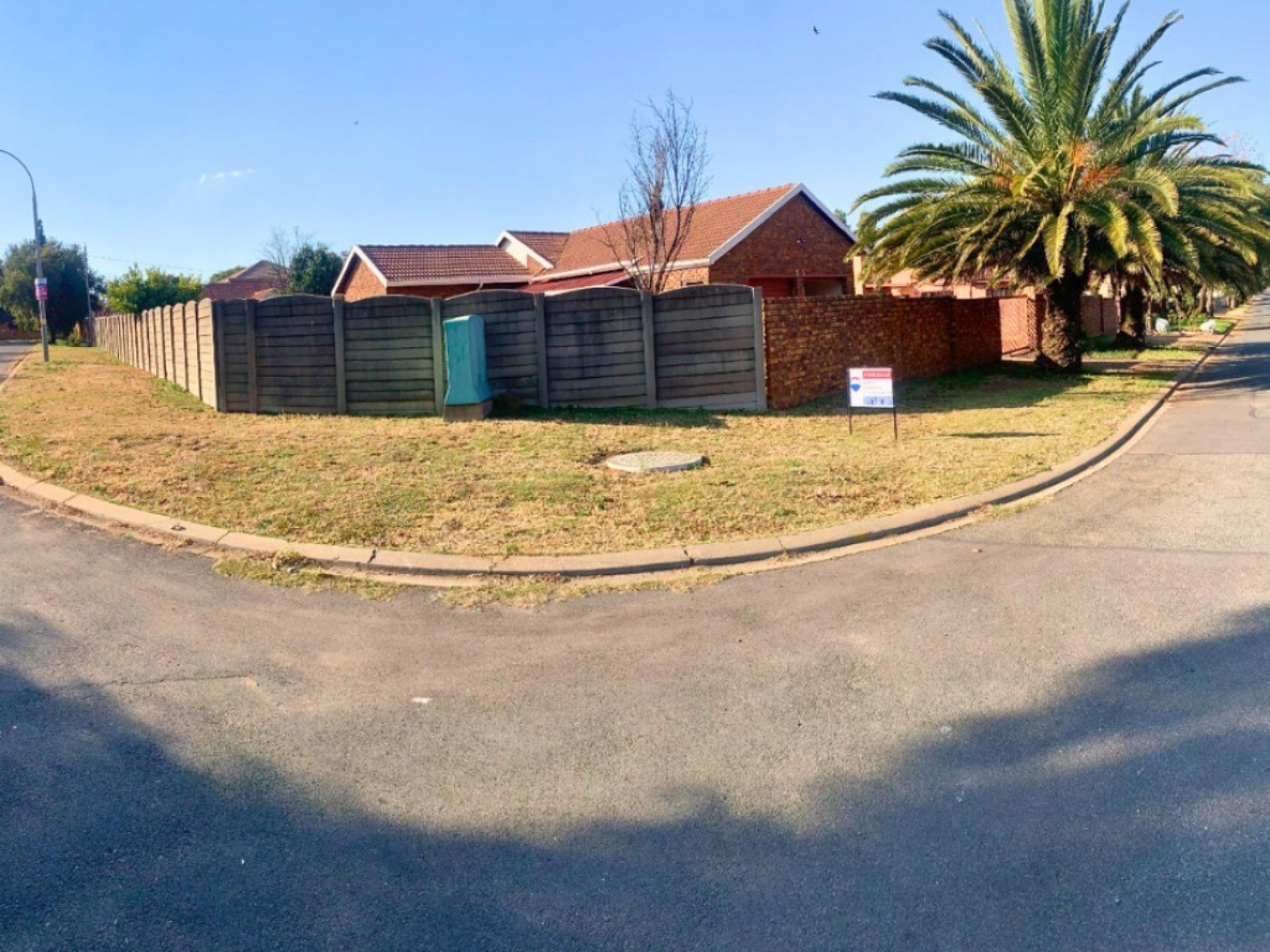  of property in Mayberry Park