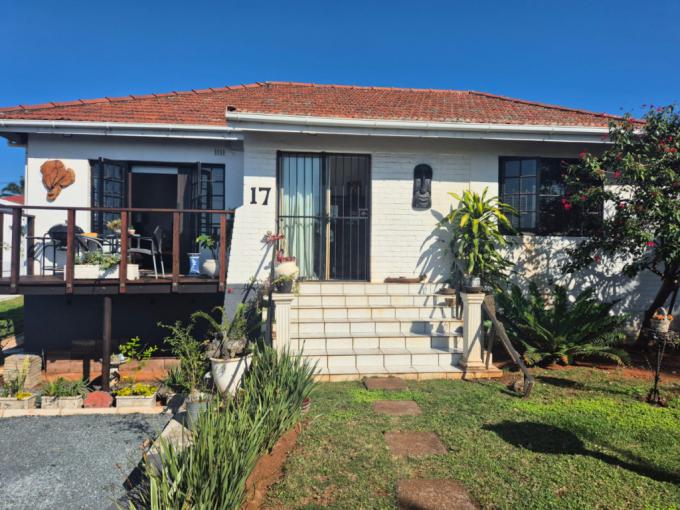 3 Bedroom House for Sale For Sale in Bluff - MR682240