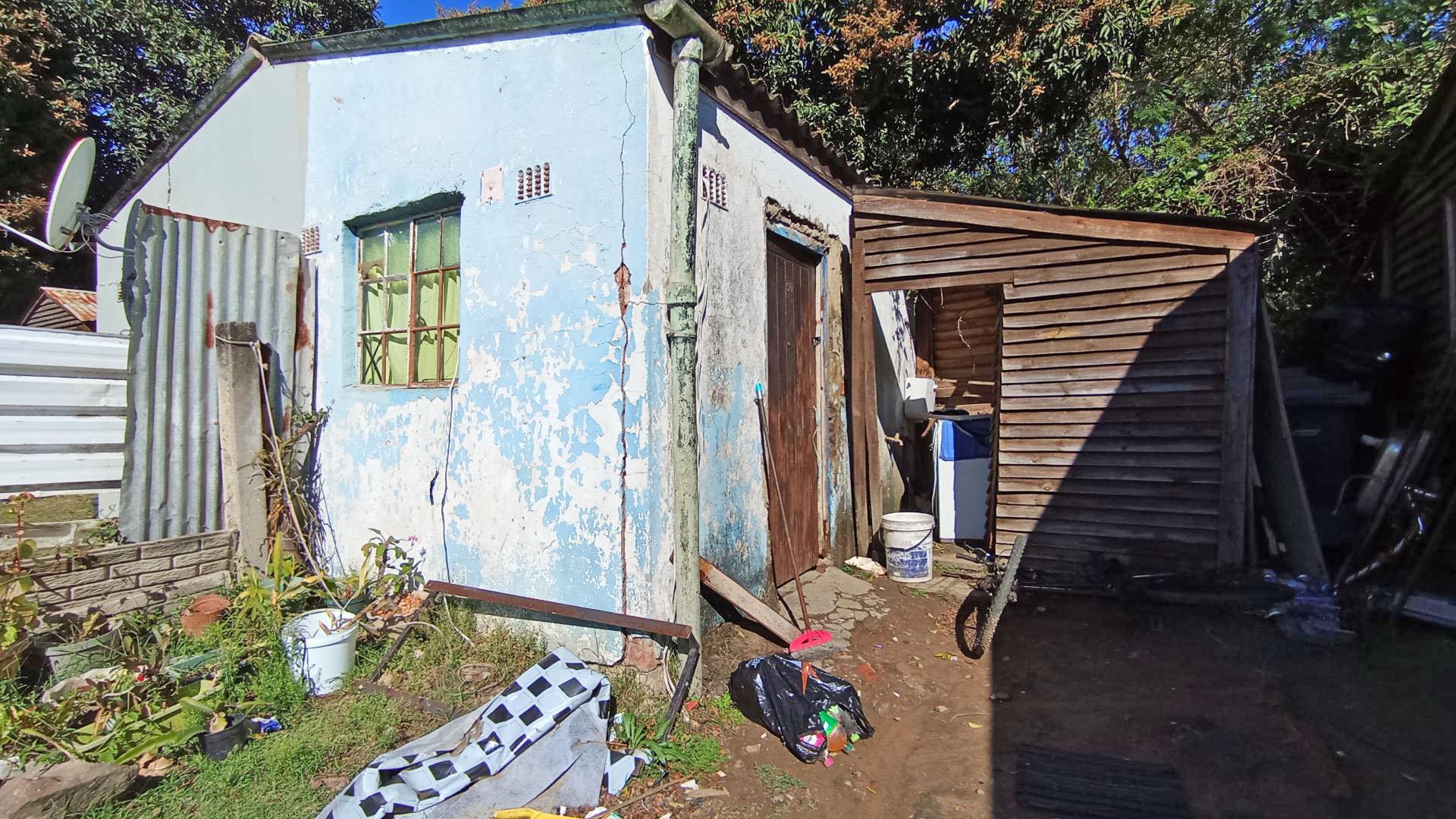 Backyard of property in Montclair (Dbn)