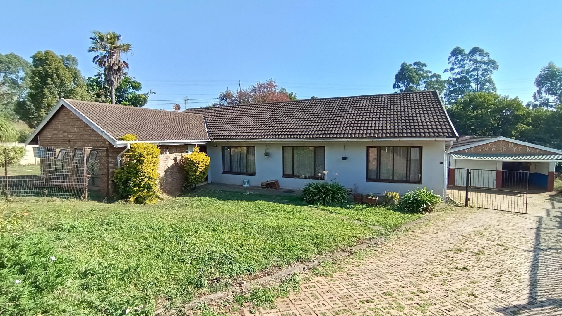 Front View of property in Cleland