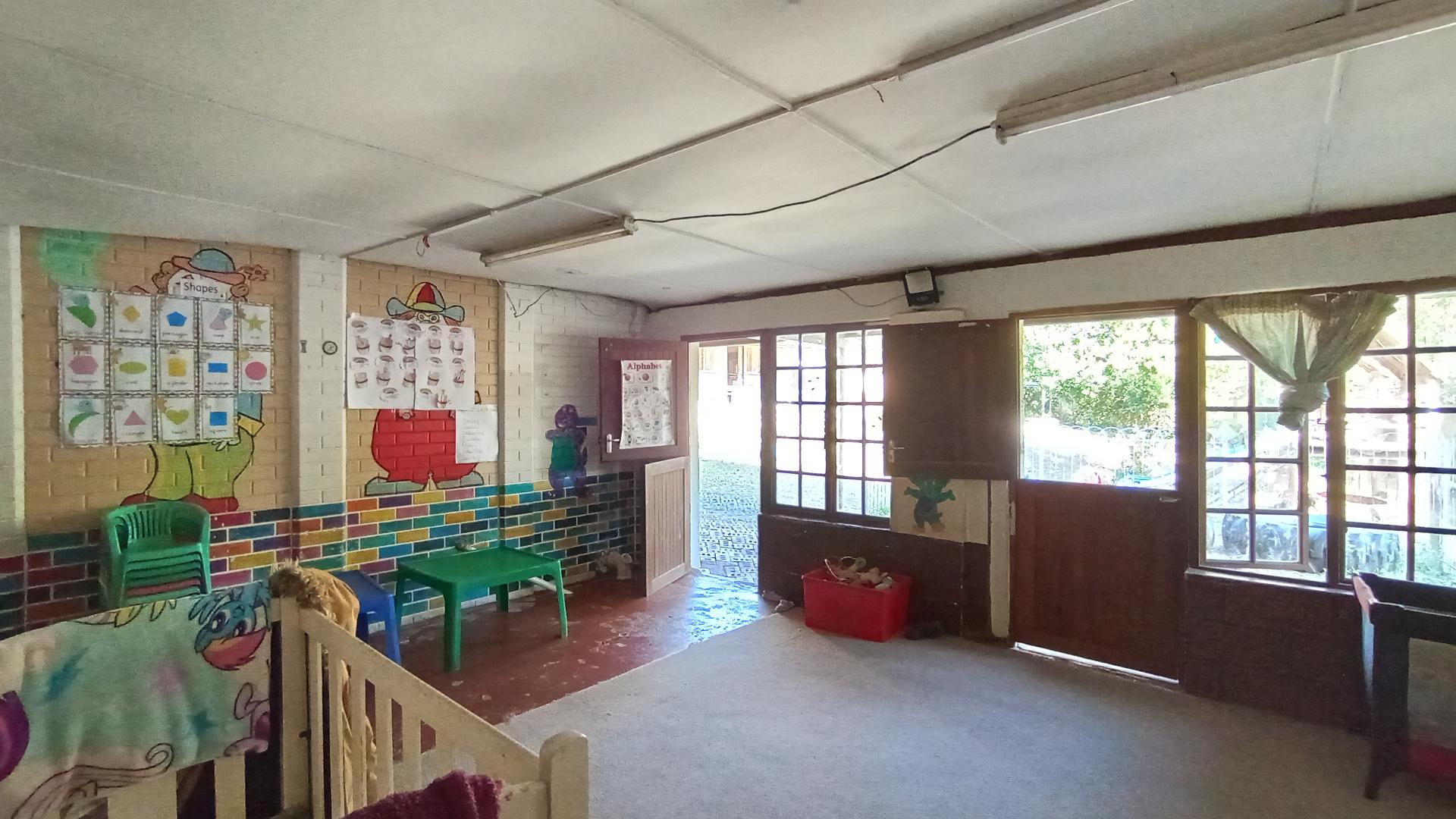 Spaces - 22 square meters of property in Cleland