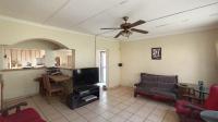 Lounges - 24 square meters of property in Cleland