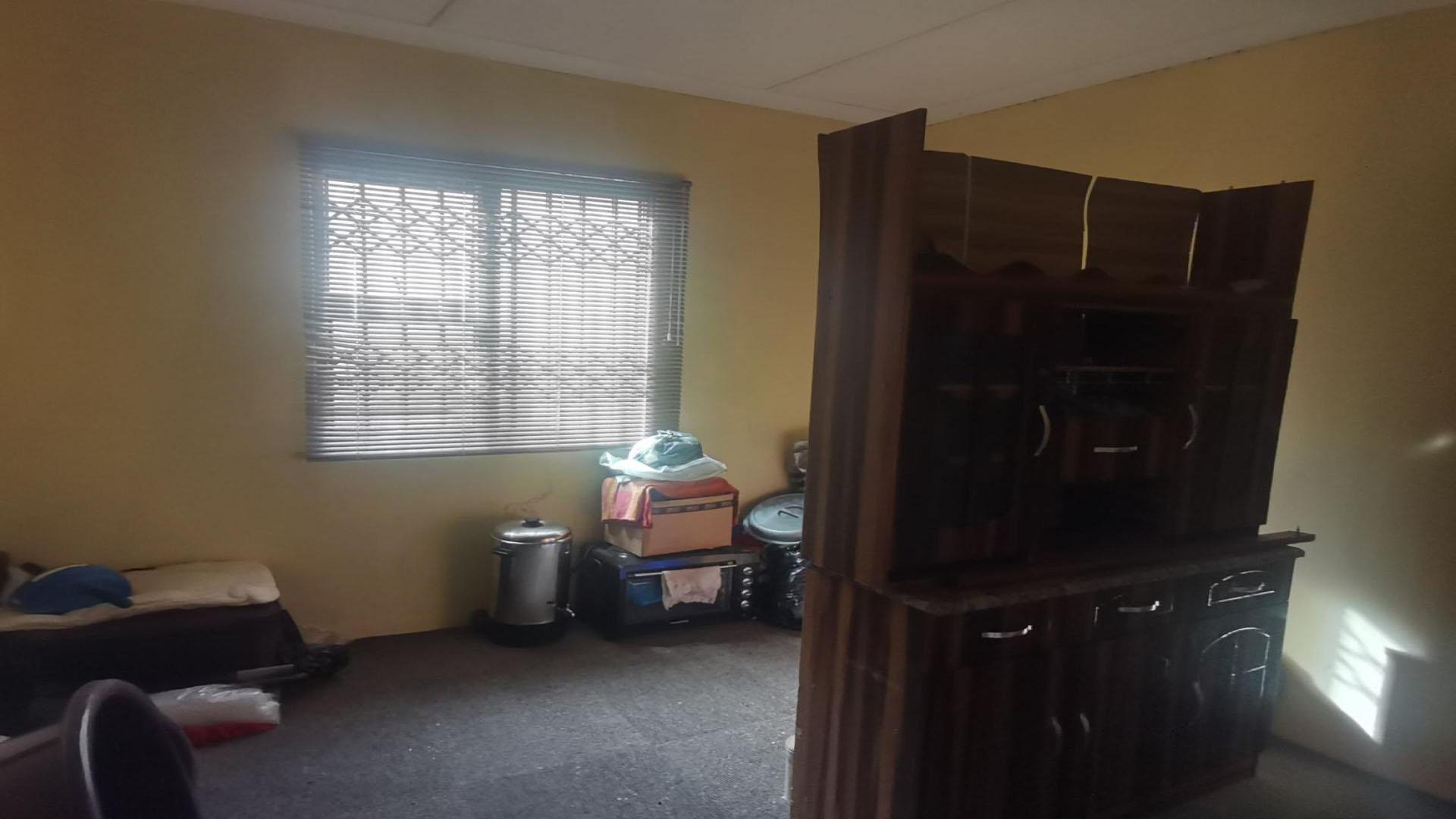 Bed Room 2 of property in Motherwell