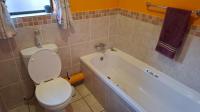 Bathroom 1 of property in Kosmosdal