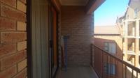Balcony - 6 square meters of property in Kosmosdal