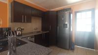 Kitchen - 7 square meters of property in Kosmosdal