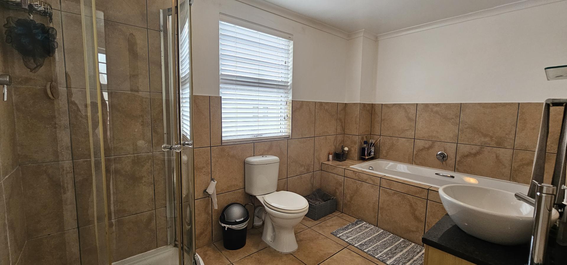 Bathroom 1 of property in Langebaan
