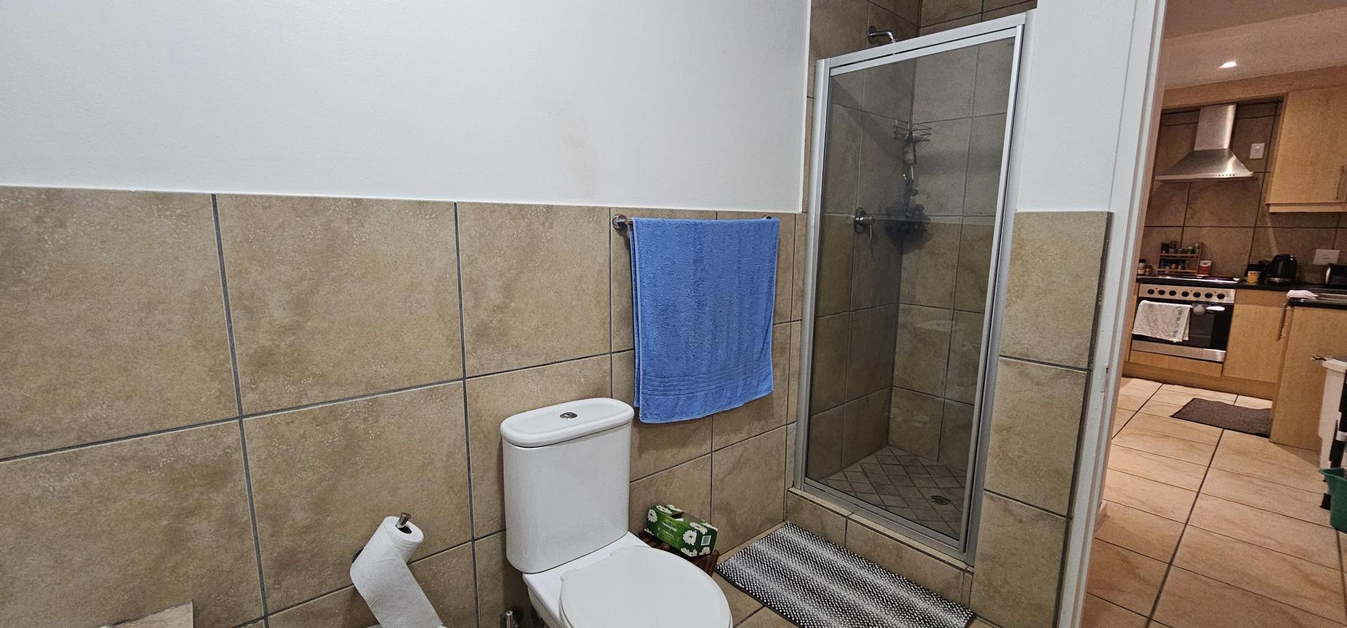 Bathroom 2 of property in Langebaan