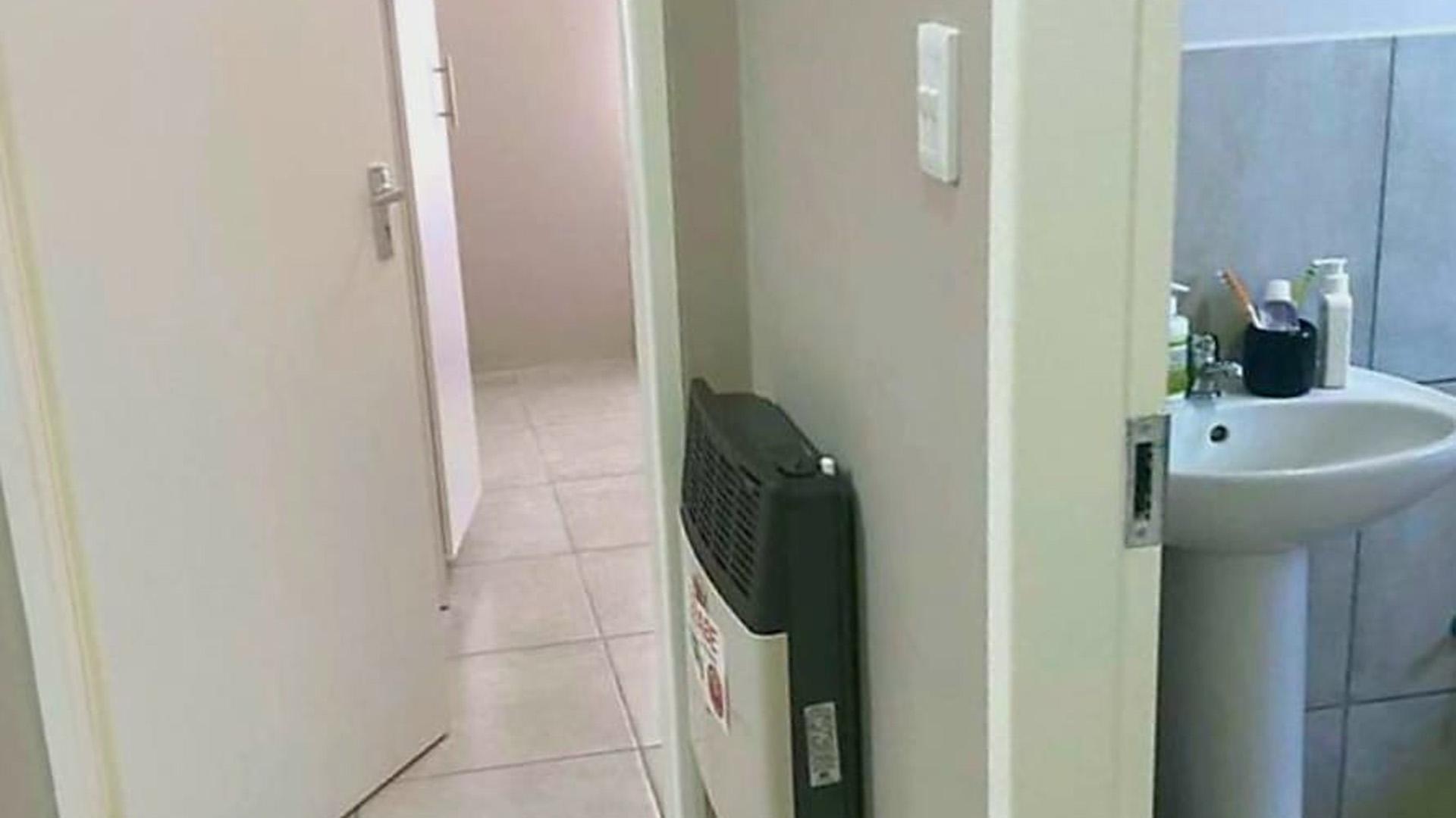 Spaces of property in Terra Nova