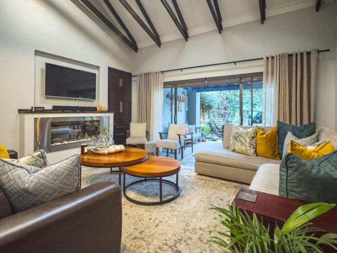 4 Bedroom House for Sale For Sale in Midstream Estate - MR682341