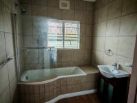  of property in Wentworth 