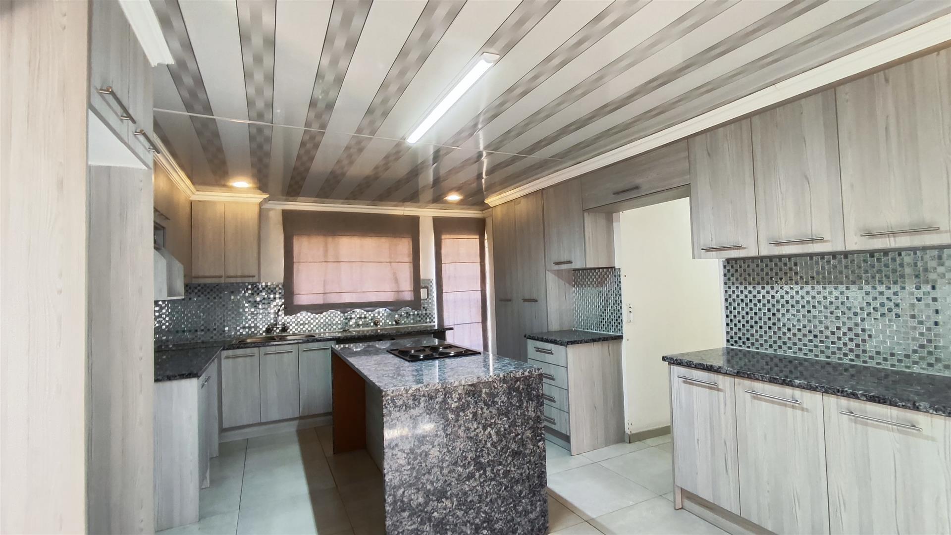 Kitchen - 24 square meters of property in Leachville