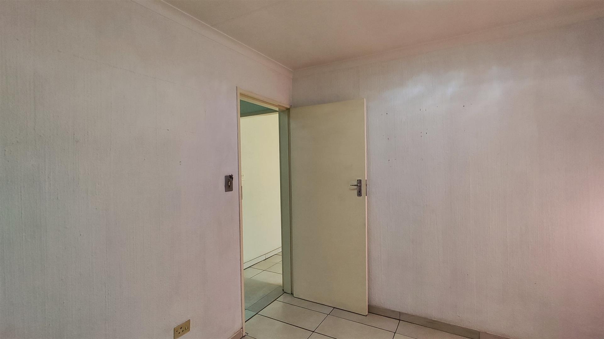 Bed Room 2 - 11 square meters of property in Leachville