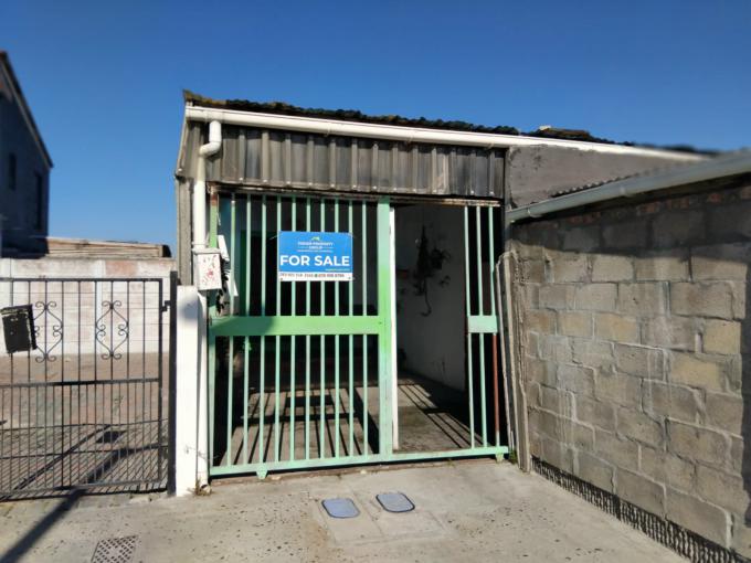 4 Bedroom House for Sale For Sale in Beacon Valley - MR682411