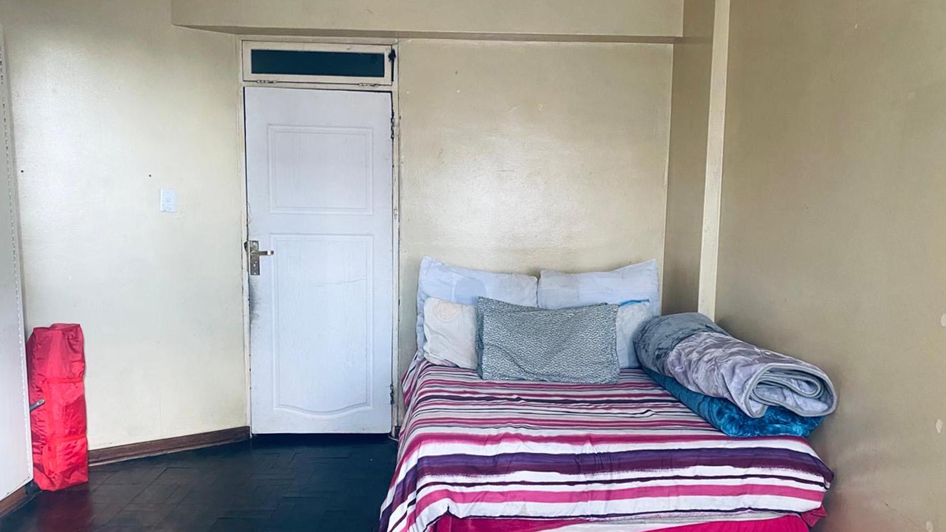Bed Room 2 of property in Hillbrow