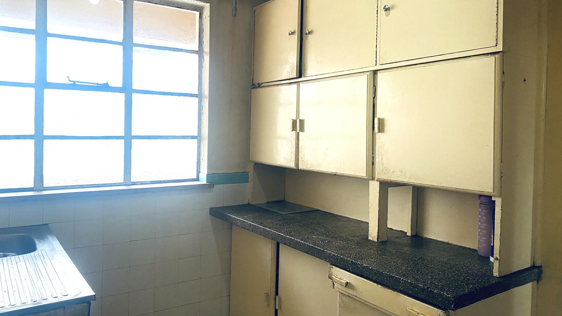 Kitchen of property in Hillbrow