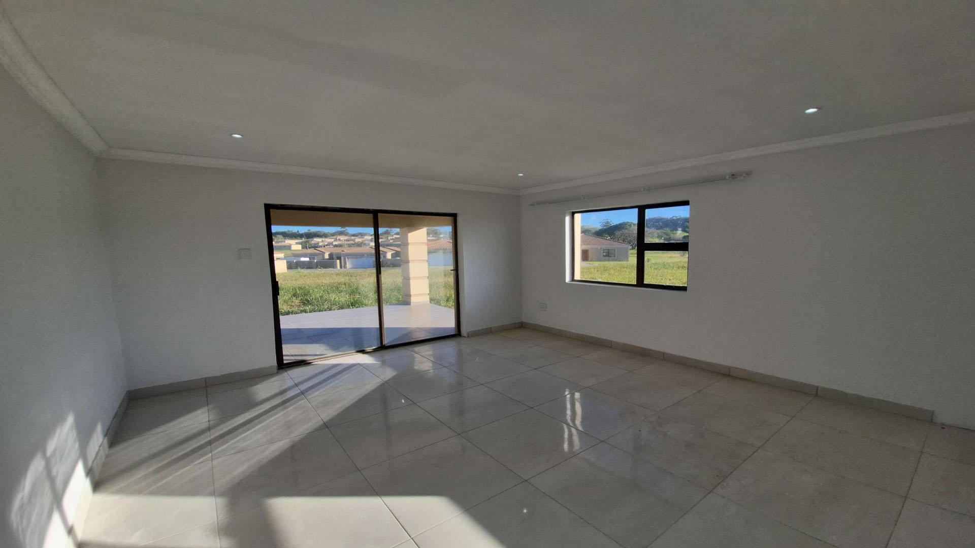 Lounges of property in Gonubie